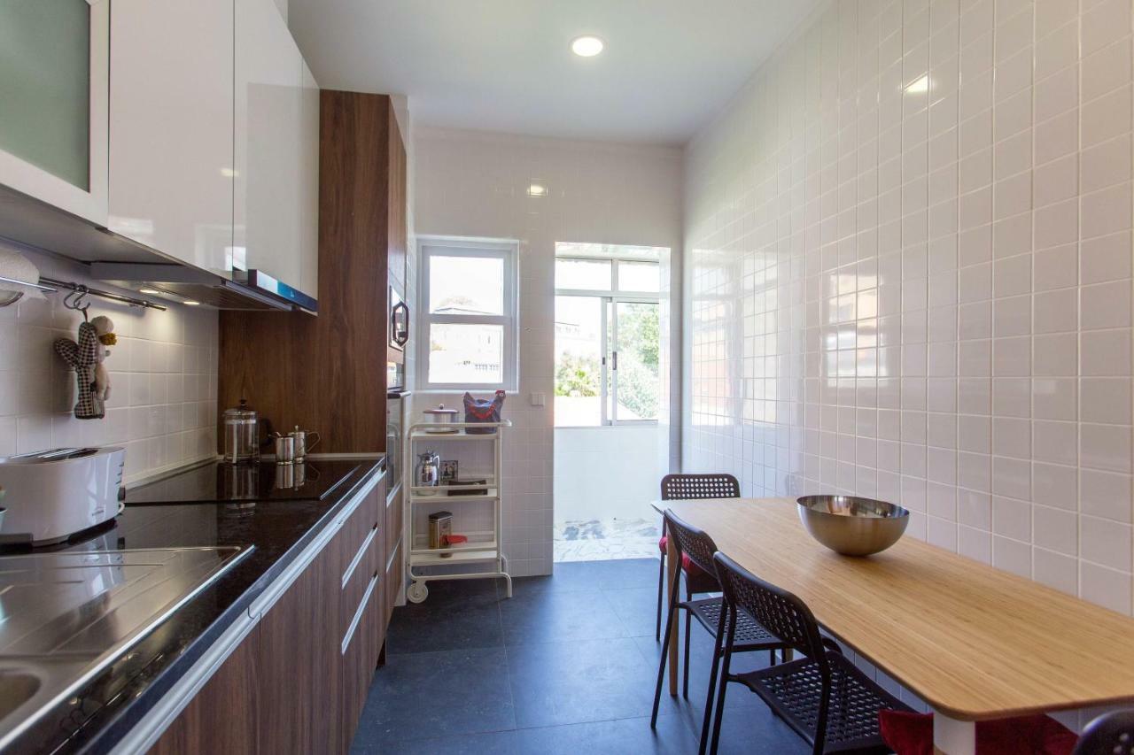 Friends & Family Tree Apartment Porto Exterior photo
